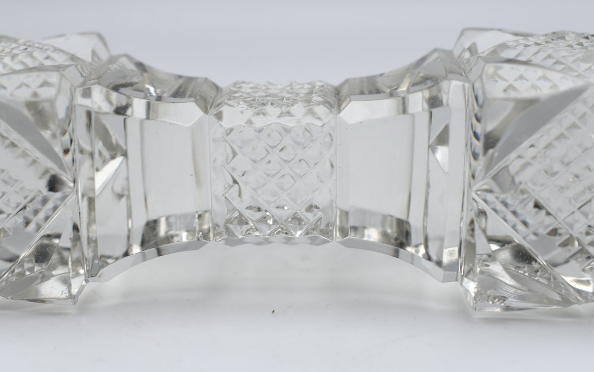 Crystal Knife Rest, Diamond Crosshatch Design, Dumbbell Shaped, Faceted Ends