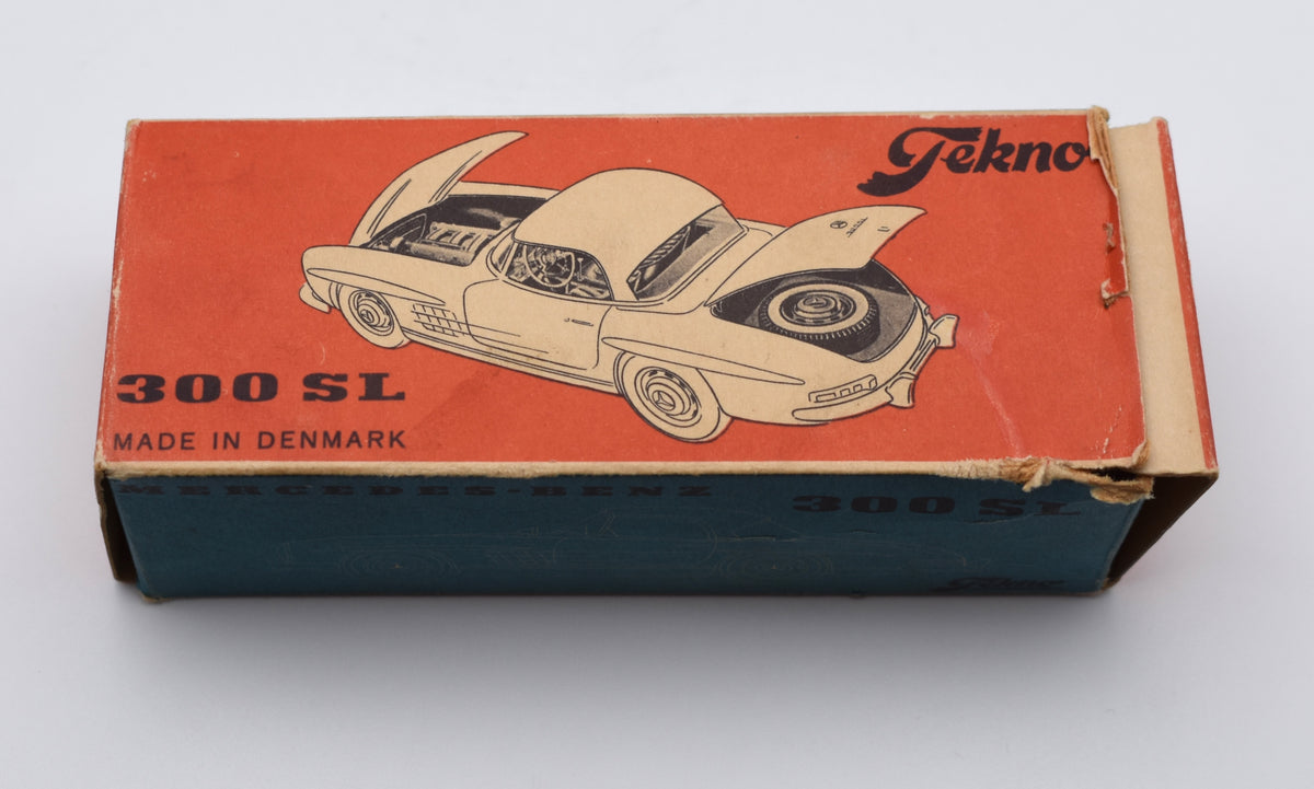 Tekno Car Number 924, Mercedes Benz 300 SL White, Made in Denmark